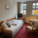 Hotel Zum Kanzler 3*