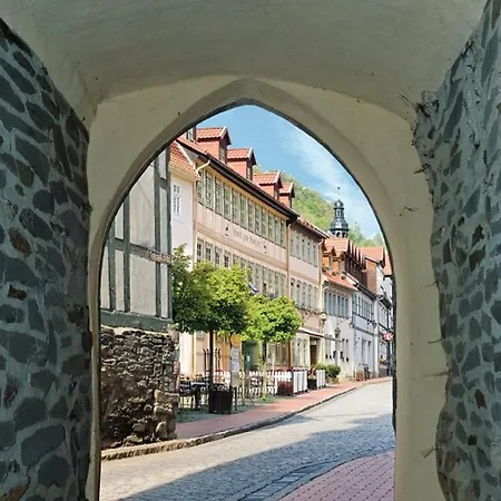 Otel Zum Kanzler 3*