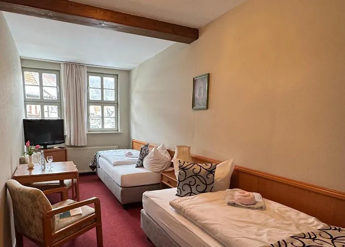 Zum Kanzler Hotell 3*